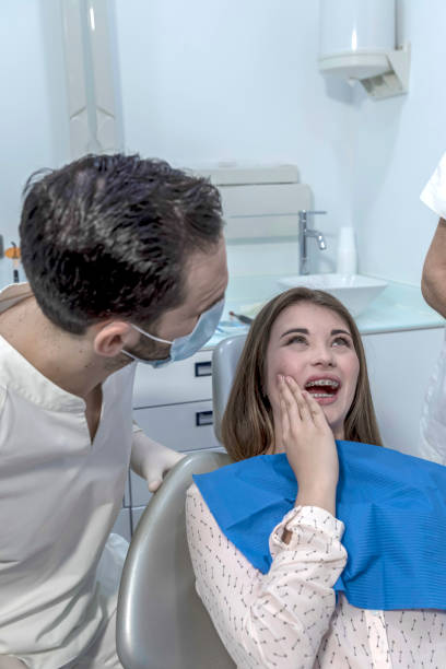 Best Emergency Tooth Extraction in Clearlake Riviera, CA